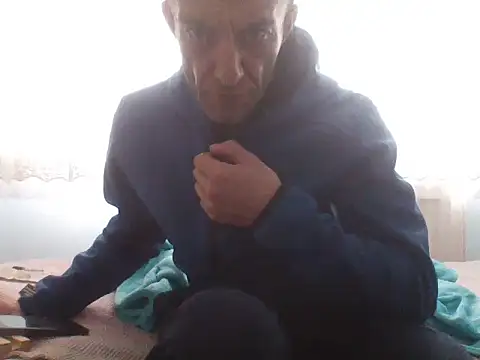 Aktorihann online show from 10.15.25