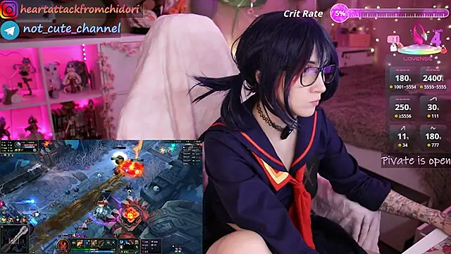 Snapshot of yourcutewaifu chatting on 09.27.25 yourcutewaifu online show from 09.27.25