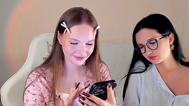 Snapshot of MishkaMe chatting on 02.24.26 MishkaMe online show from 02.24.26