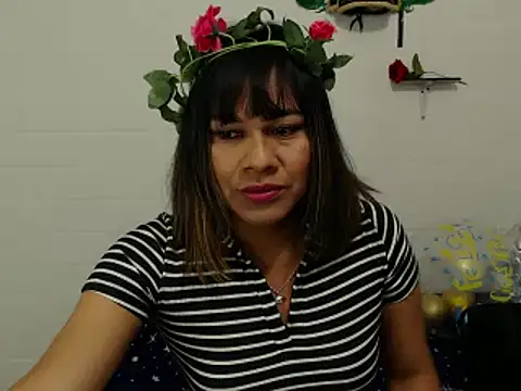 Snapshot of kyomy_222 chatting on 02.01.25 kyomy 222 online show from 02.01.25