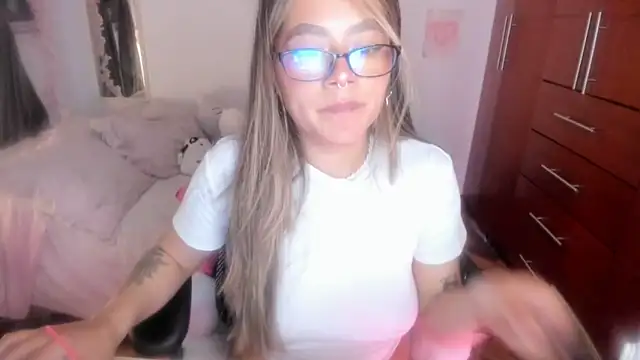 StephaniFox online show from 02.13.26