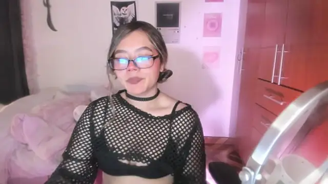 StephaniFox online show from 02.19.26