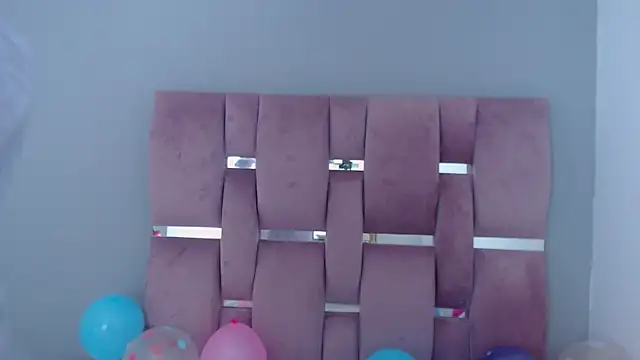 EmiliaKurt online show from 02.04.25