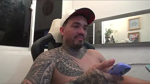 Snapshot of Angel_sex_latin chatting on 03.17.25 Angel sex latin online show from 03.17.25