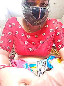Snapshot of HotSexyBoudi chatting on 04.20.26 HotSexyBoudi online show from 04.20.26