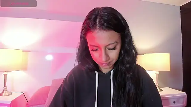 Tamaraakins online show from 10.24.25