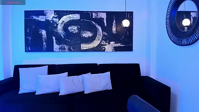 NicoleSanz  online show from 12.31.24
