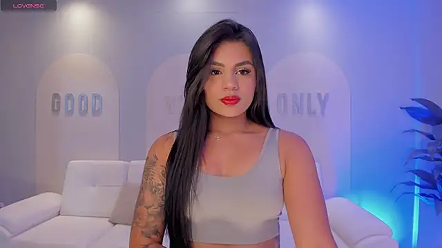 NicoleSanz  online show from 01.09.25