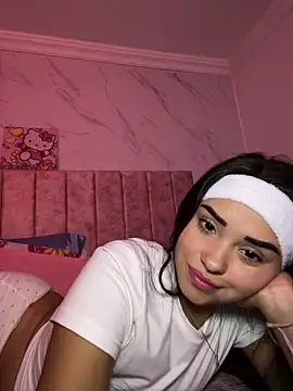 Kimmymadison- online show from 04.15.26