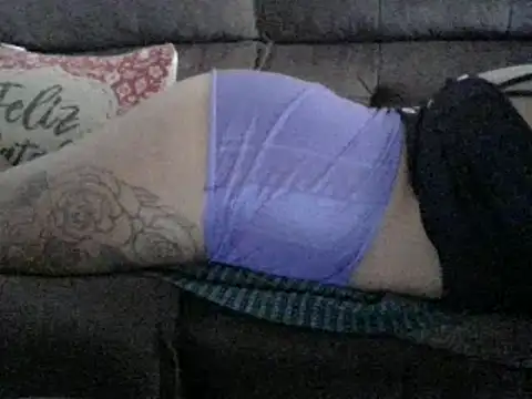 Snapshot of indiazinhakidis chatting on 12.29.24 indiazinhakidis online show from 12.29.24