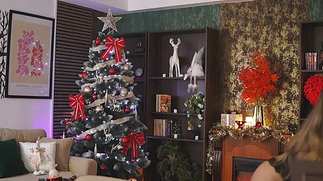 EvaSunderland online show from 12.12.24