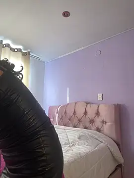 peiton steele7 online show from 10.19.25