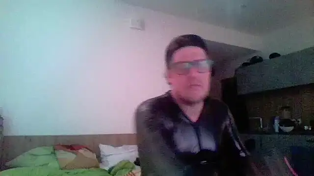 Snapshot of Bigthroaterboy chatting on 03.20.26 Bigthroaterboy online show from 03.20.26