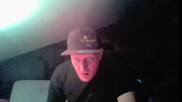 Snapshot of Bigthroaterboy chatting on 05.30.26 Bigthroaterboy online show from 05.30.26
