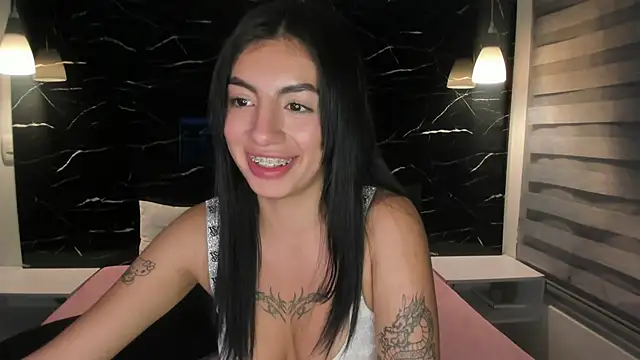 ANTONELLA  ROUSE  online show from 01.19.25