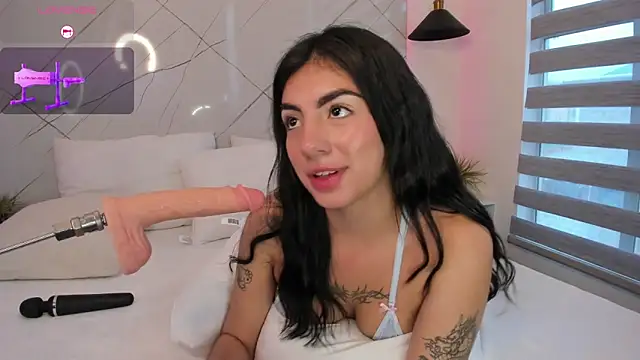 ANTONELLA  ROUSE  online show from 03.01.25