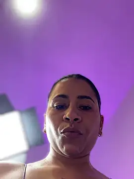 ANA CARTER online show from 10.11.25