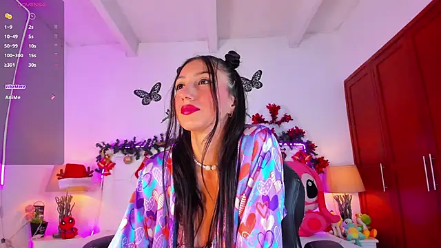 Snapshot of LyaEvanss chatting on 12.19.24 LyaEvanss online show from 12.19.24