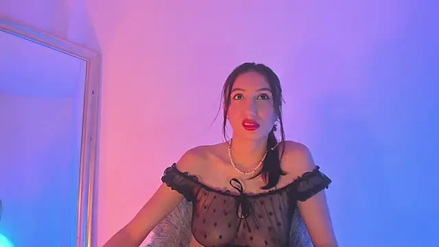 Snapshot of LyaEvanss chatting on 10.08.25 LyaEvanss online show from 10.08.25