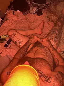 Snapshot of WilldoPita chatting on 12.13.24 WilldoPita online show from 12.13.24