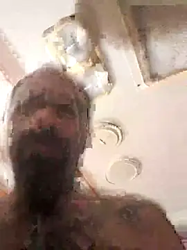 Snapshot of WilldoPita chatting on 10.03.25 WilldoPita online show from 10.03.25