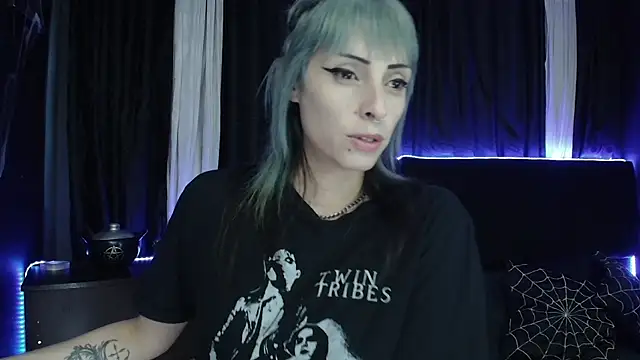Snapshot of Goddess_Mortem chatting on 09.25.25 Goddess Mortem online show from 09.25.25