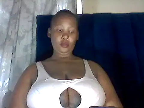 NippleMilkXx online show from 10.31.25