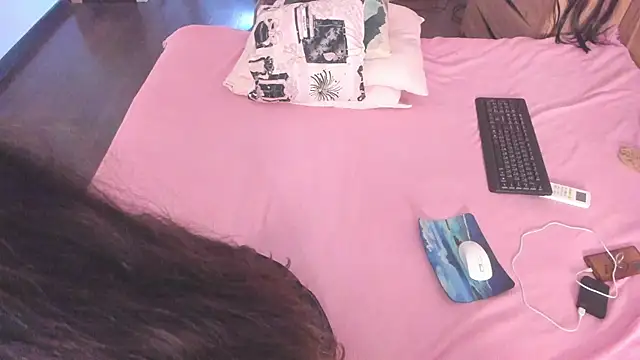 kate doroty online show from 10.20.25