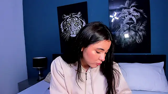 Snapshot of Liana_Bernocchi chatting on 02.09.25 Liana Bernocchi online show from 02.09.25