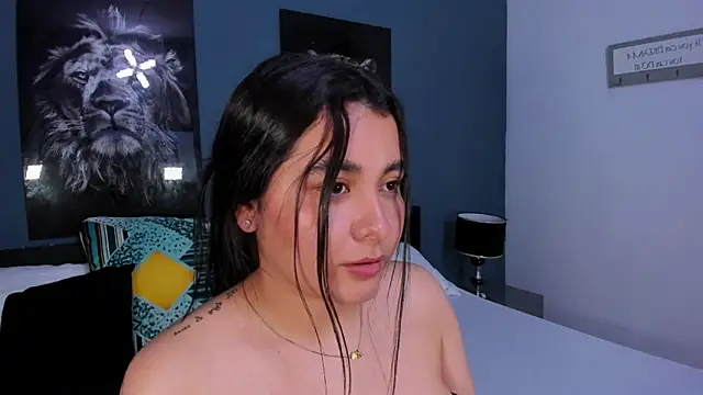 Snapshot of Liana_Bernocchi chatting on 02.16.25 Liana Bernocchi online show from 02.16.25