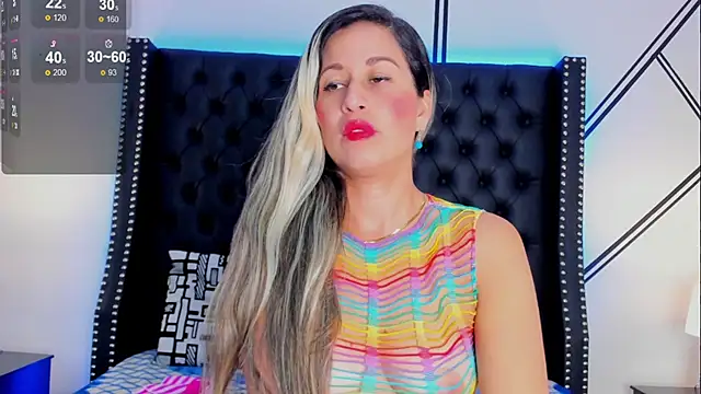  evelin diaz online show from 01.15.25