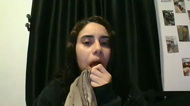 catrinasexy19 online show from 03.20.25