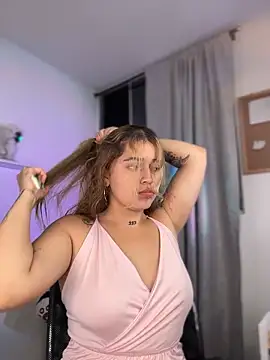 JoselinFlower  online show from 12.18.25