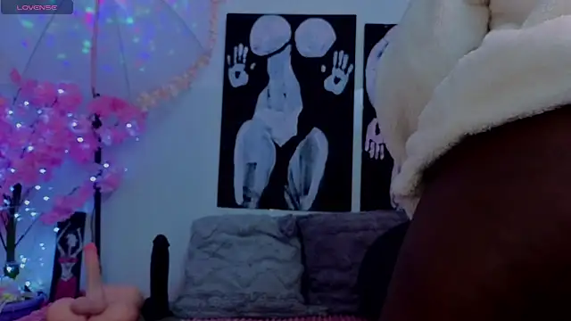 Snapshot of KilyetVera3x chatting on 02.02.26 KilyetVera3x online show from 02.02.26