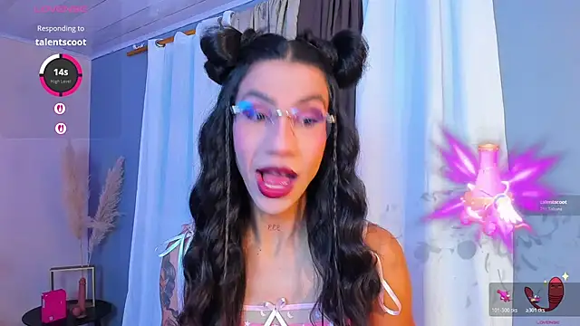 sofiaa grey  online show from 10.25.25