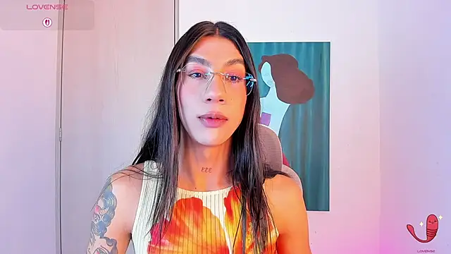 sofiaa grey  online show from 02.16.26