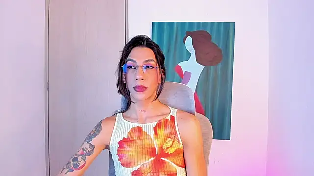 sofiaa grey  online show from 03.19.26