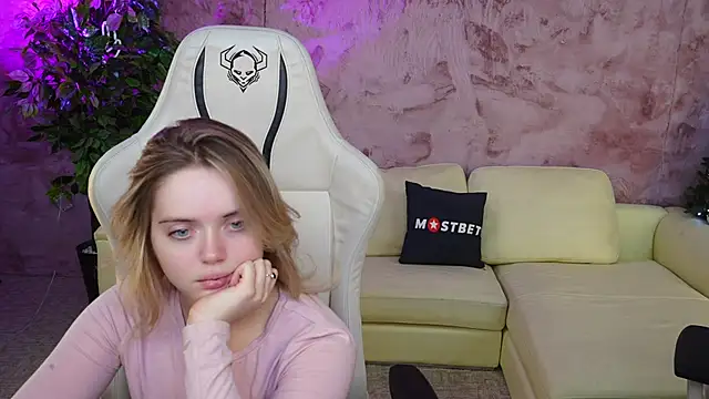 Cassy-Celestial  online show from 01.11.25