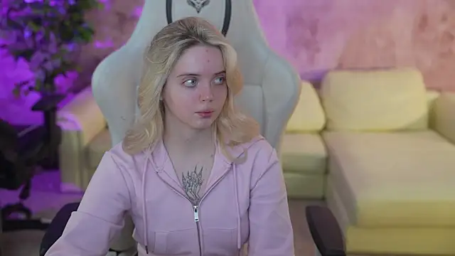 Cassy-Celestial  online show from 02.02.25