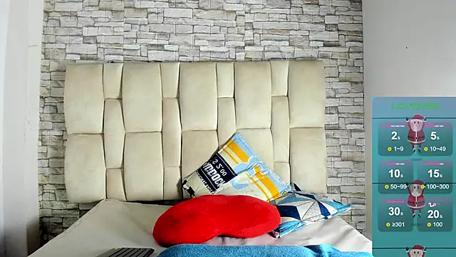 Snapshot of juan_prior chatting on 12.28.24 juan prior online show from 12.28.24