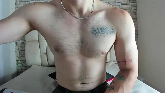 Snapshot of juan_prior chatting on 02.04.25 juan prior online show from 02.04.25