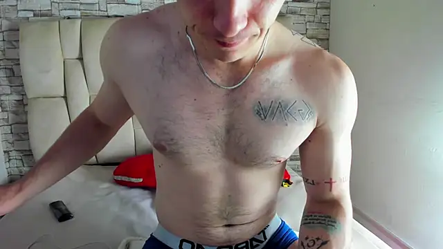 Snapshot of juan_prior chatting on 02.07.25 juan prior online show from 02.07.25