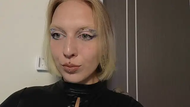 Martha Hoffman online show from 04.09.26