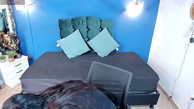 MIABOOBS   online show from 01.06.25