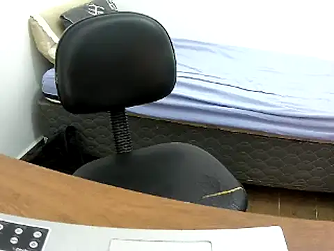 Morenatranss online show from 01.20.25