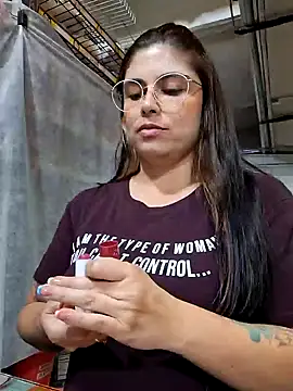 Juliietha servas online show from 01.16.25