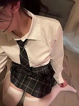 Snapshot of n_n_mao chatting on 02.21.25 n n mao online show from 02.21.25