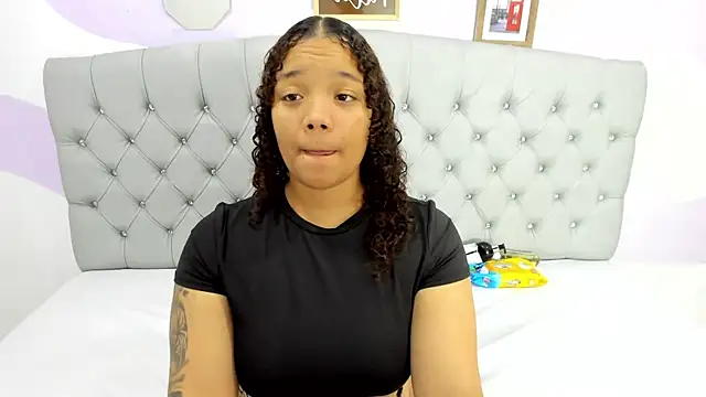 BRIYITHMENA online show from 10.30.25