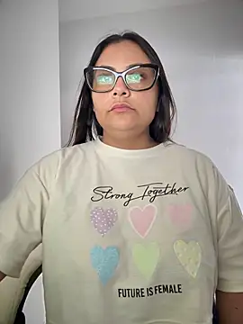 Snapshot of Sol_biglips chatting on 09.12.25 Sol biglips online show from 09.12.25