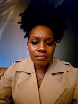 Snapshot of playgirlmc chatting on 11.16.25 playgirlmc online show from 11.16.25